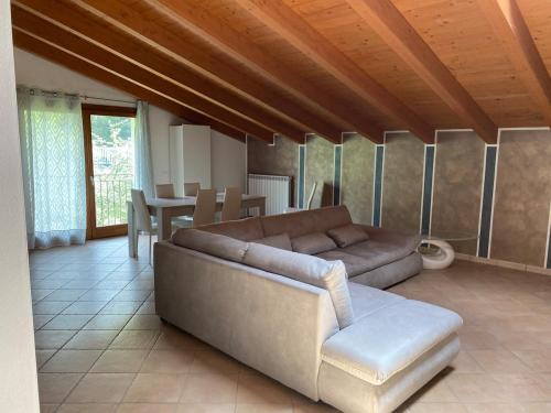 Edolo Apartment | Elegance Mountain Attic with sauna Edolo Ponte di Legno