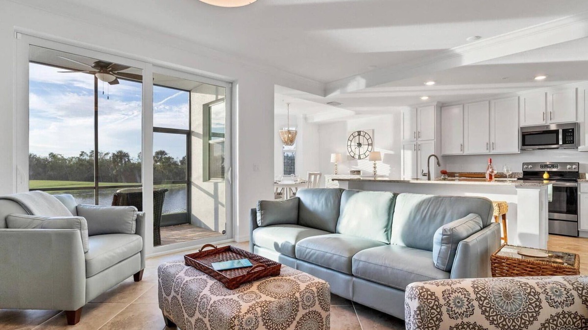 Charlotte Harbor Condo | 🥇 Elegant 2bd condo in incredible golf resort (CH929)