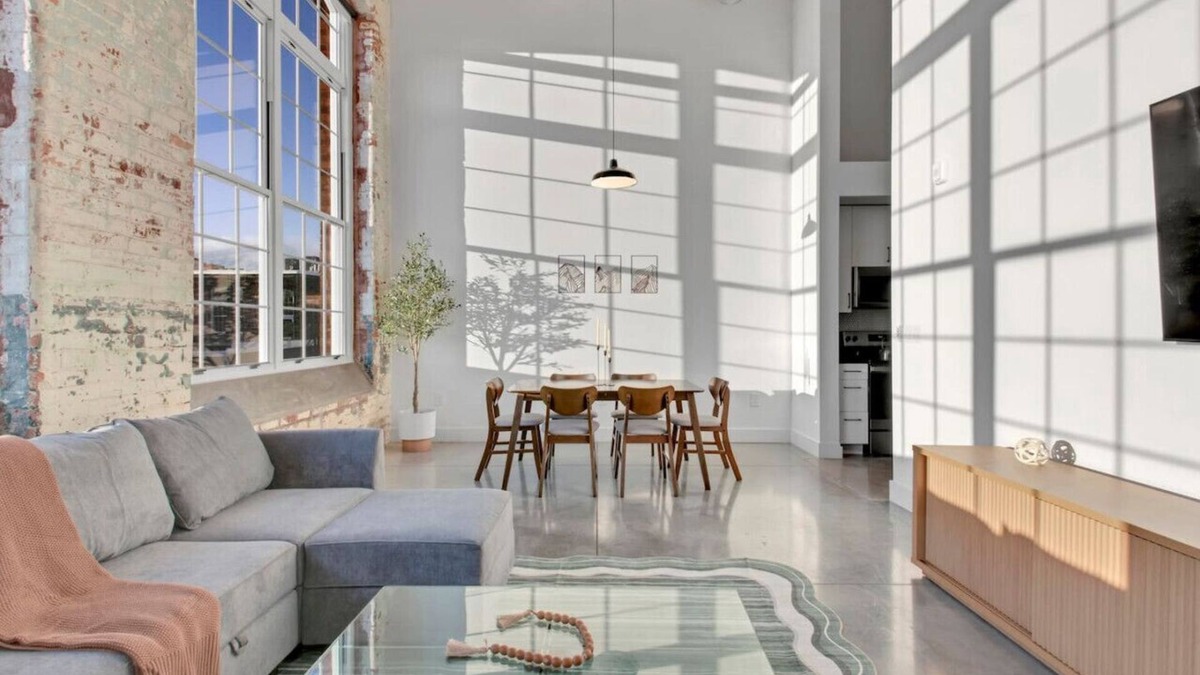 Judson Apartment | Elegant 2BD Escape | Prime Location near DT GVL