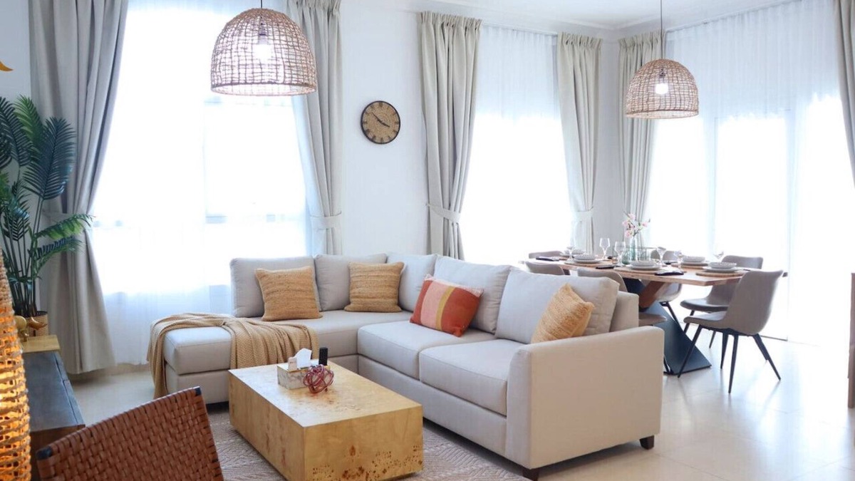 Abu Dhabi Apartment | Elegant 2BR Golf View Oasis w/Maid's Room - Ansam