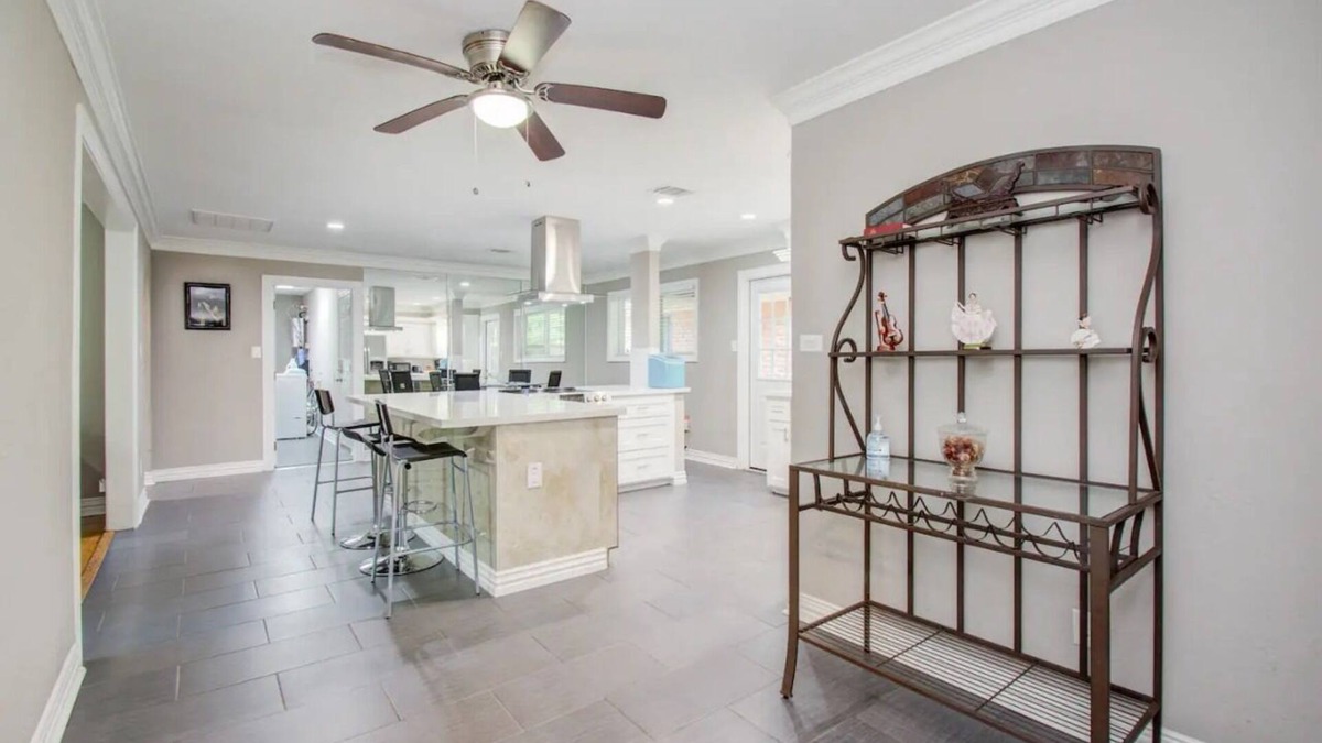 Garden Oaks House | Elegant 3BR 2BA - 10 min~Downtown & Galleria Houston