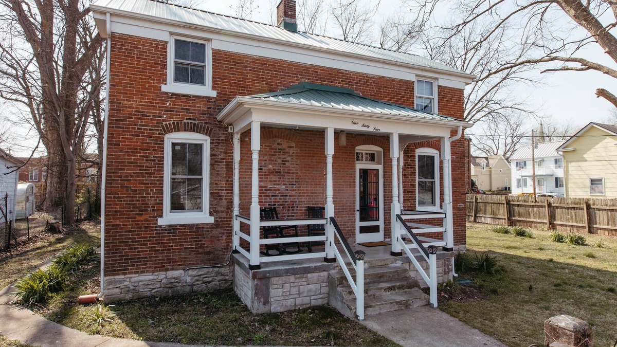 Ste Genevieve House | Elegant 3BR in the Heart of Historic Ste Genevieve