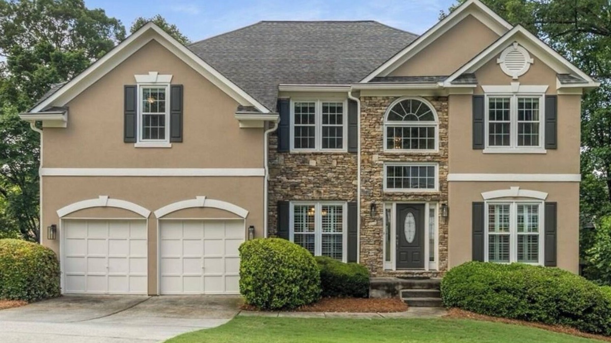Peachtree Corners House | Elegant 5BR Executive Home in Peachtree Corners