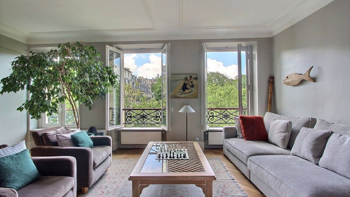 Sorbonne Apartment | Elegant and bright 2 BD 2 BTH, with elevator, in St. Germain, insurance included