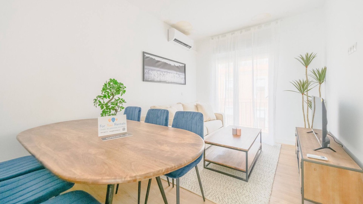 San Diego Apartment | Elegant and comfortable three-bedroom apartment in Vallecas