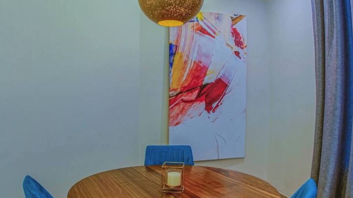 Nairobi West Apartment | Elegant and Modern 1 Bedroom Skyview Apartment
