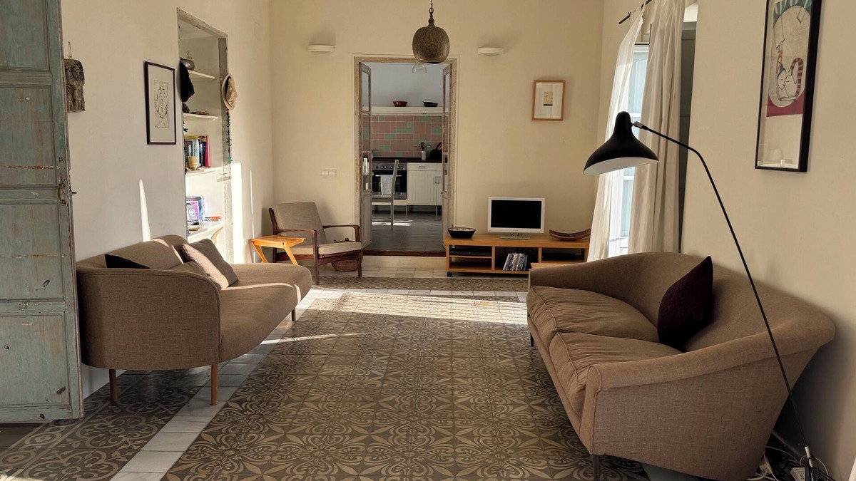 San Ambrosio Apartment | Elegant Apartment in Vejer Old Town, renovated but with lovely original features