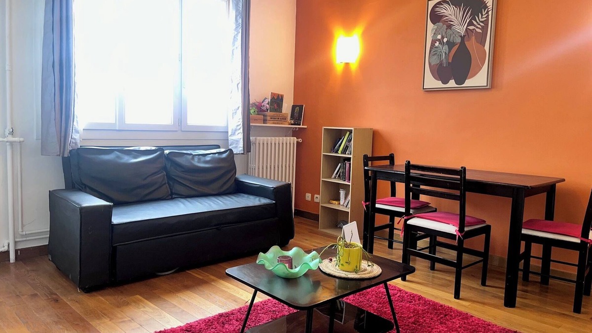 Quartier de la Chapelle Apartment | Elegant apartment in Paris sacré-coeur - metro 250 m away