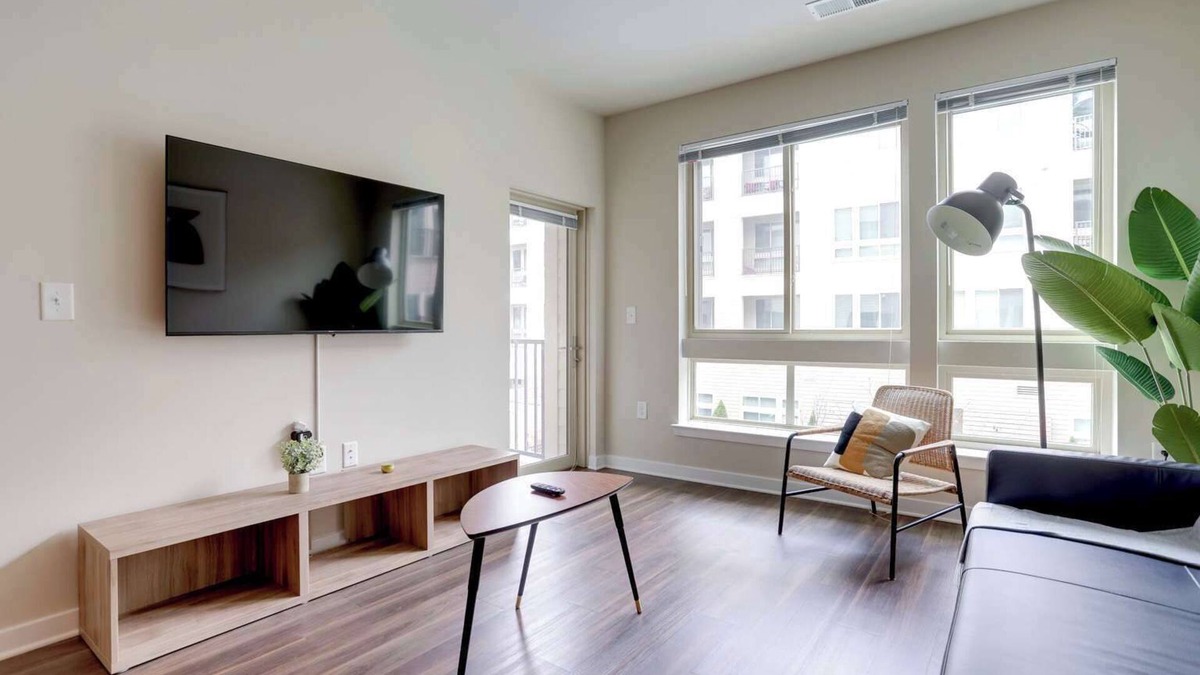Jefferson Manor Apartment | Elegant Apt Near National Mall