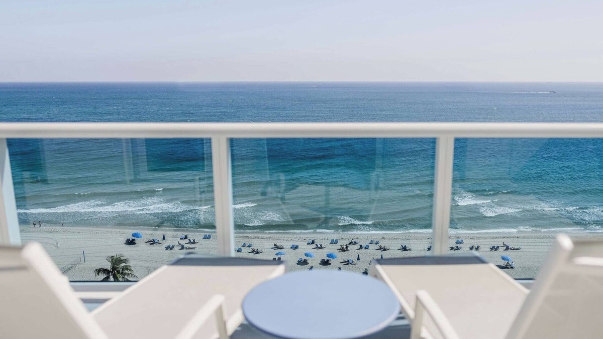 Central Beach Hotel | Elegant Balcony Room Overlooking Beach Near Pier Fishing and Art Walks