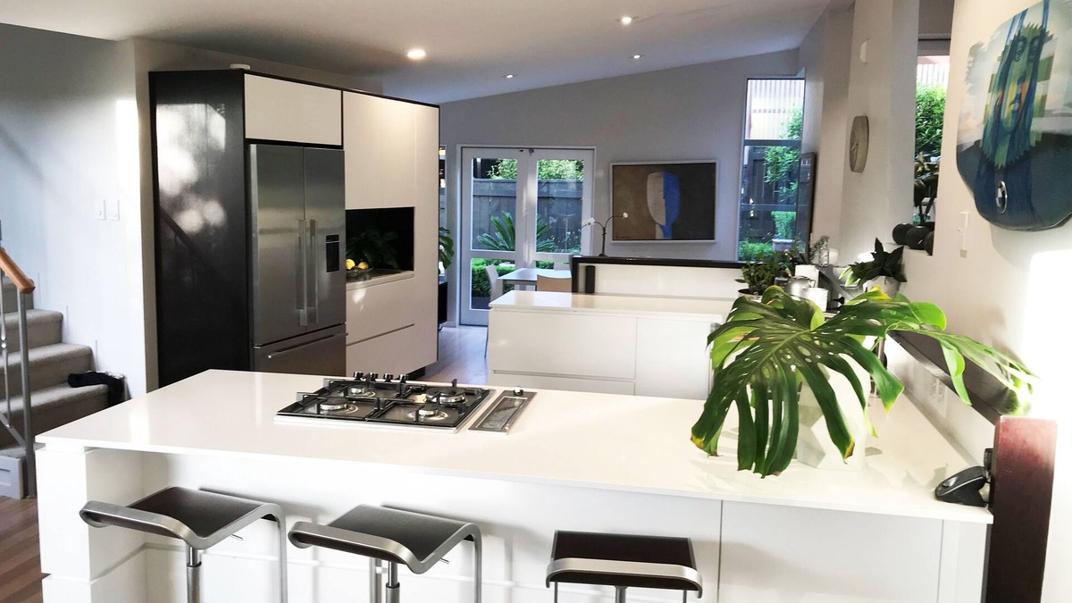 Greenlane - Ellerslie House | Elegant City Oasis in the Heart of Auckland
