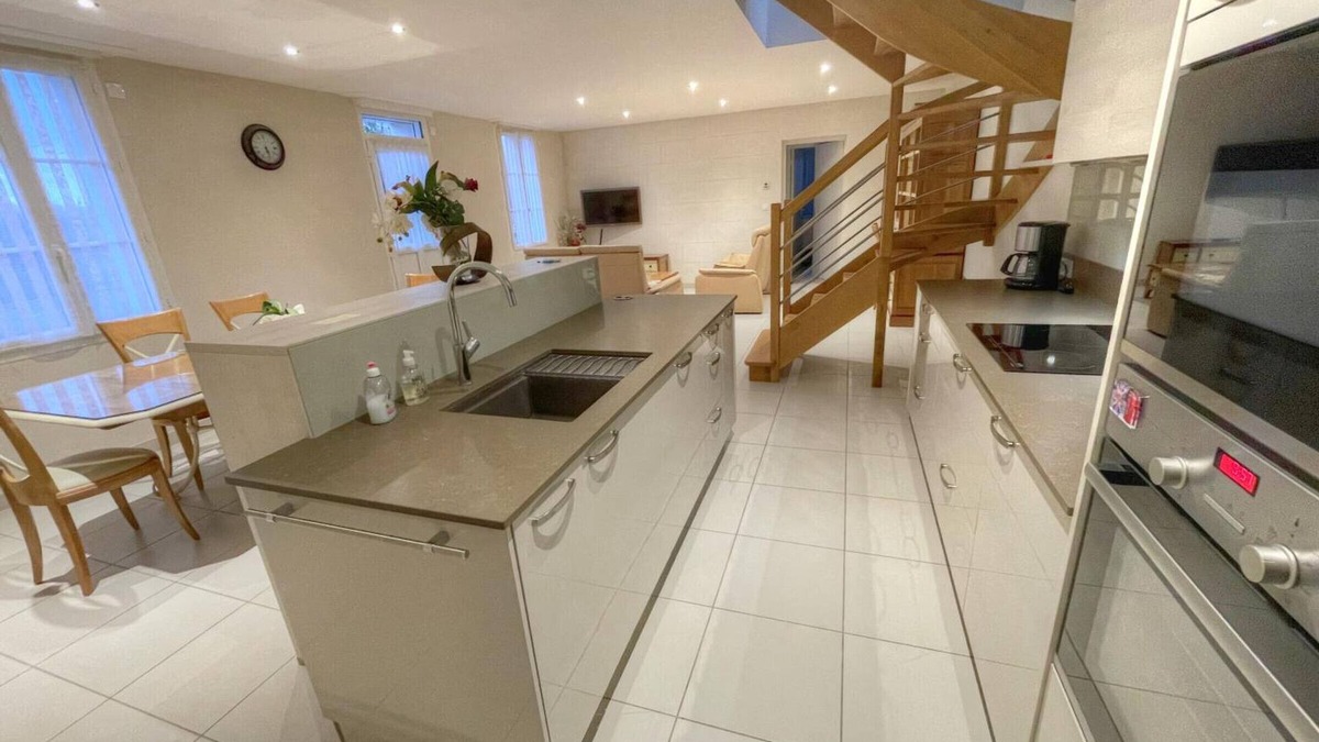 Thesee Cottage | Elegant cottage with AC, garden and Wi-Fi near Castles and Beauval Zoo