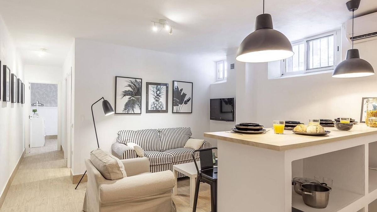 Sur Apartment | ELEGANT DESIGN APARTMENT! 2 BED -SEVILLA- WIFI - 5 PAX