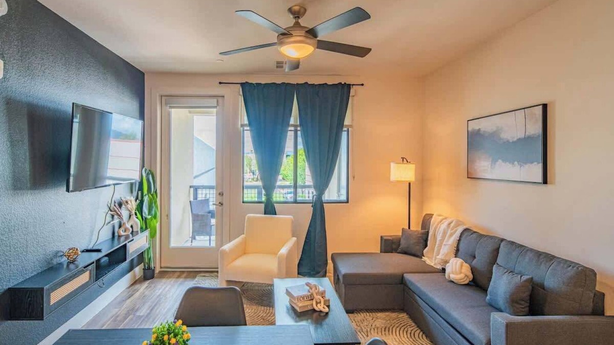 North Scottsdale Apartment | Elegant Escape | TPC Golf, Kierland, Pool, W/D