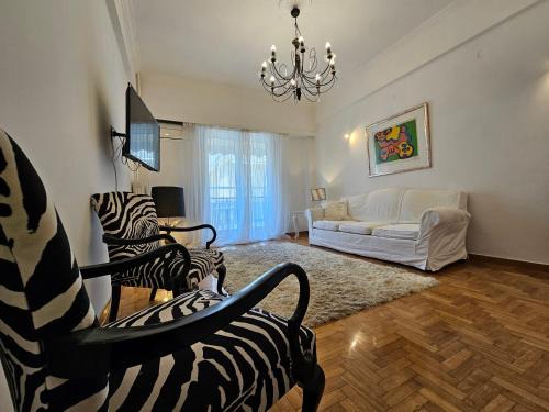Ampelokipoi Apartment | Elegant Experience Stay - Athens Town