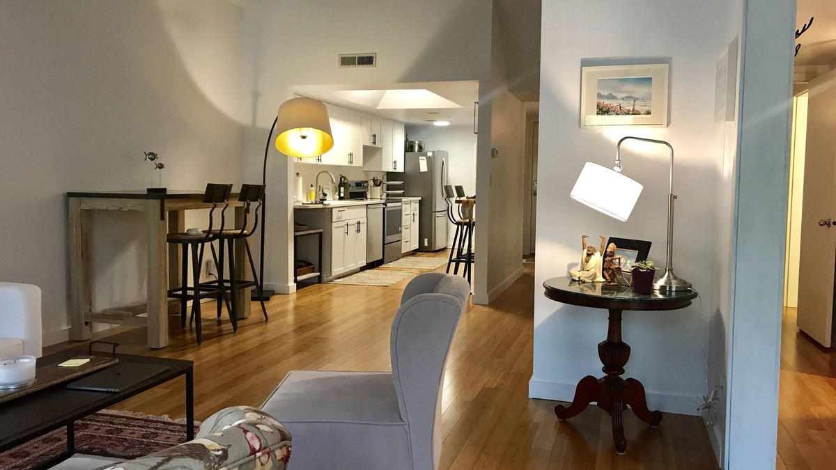 West Haven-Sylvan Condo | Elegant flat in gated community close to ST Vincent's Hosp. and NW Portland.