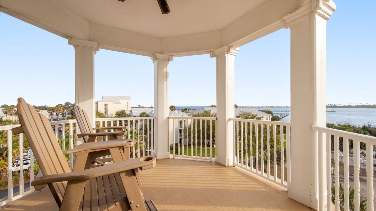 Upper Grand Lagoon Condo | Elegant Fourth Floor Condo with Shared Pool & Hot Tub, Ocean View, and WiFi