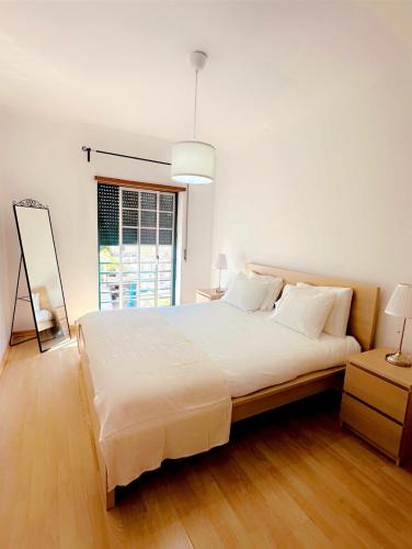 Atalaia Apartment | Elegant Getaway II - Lisbon- two bedroom apartment in Montijo- 10 mints from the beach