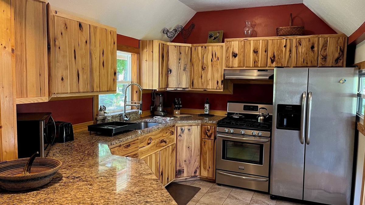 Candler House | Elegant Historic Home in Ocala. Close to Lake Weir and the Villages