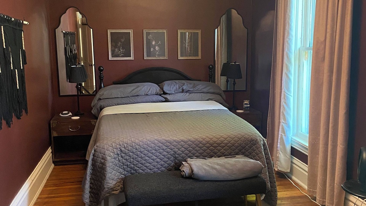 Grand Rapids House | Elegant Historical Home, Central GR, 3BD 1BTH