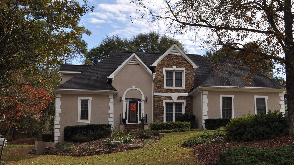 Johns Creek House | Elegant Home 5 Bed / 3.5 Bath in Popular Johns Creek, GA