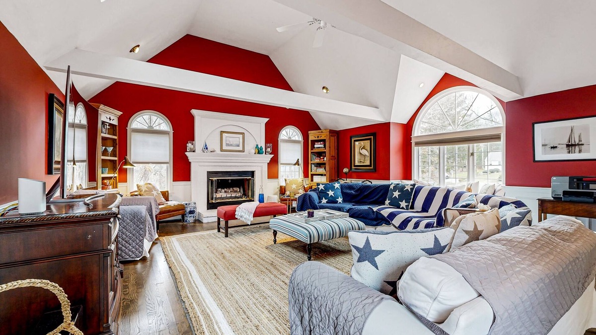 Sandwich House | Elegant home with backyard pool & firepit - near beaches, shopping, & golf