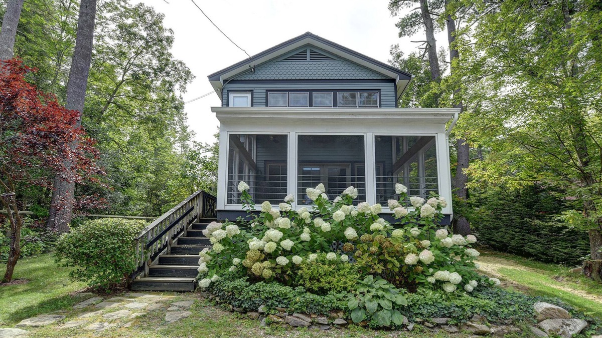 Great Barrington House | Elegant Lake Buel Home