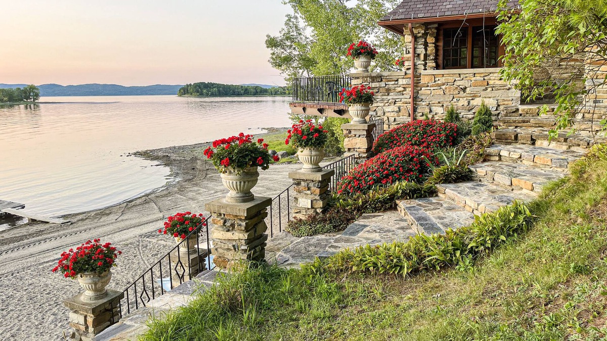 Vergennes House | Elegant lakefront home with kayaks, large balcony, fireplace, AC - private beach