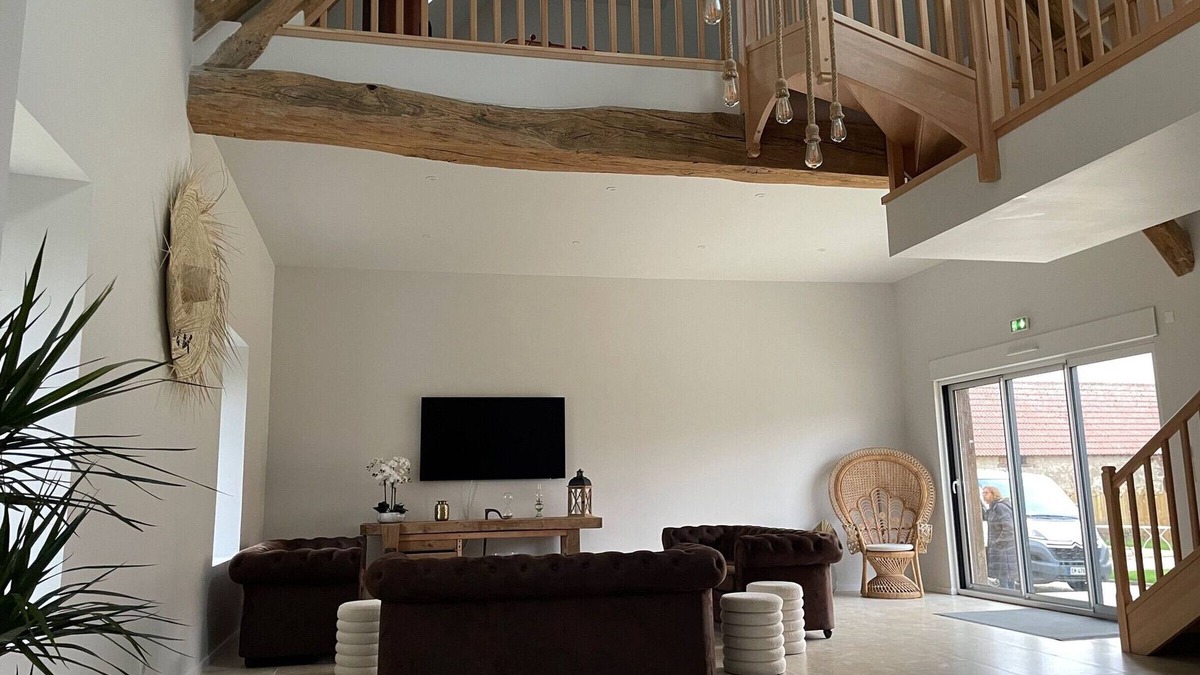 Lorcy Cottage | Elegant lodge with SPA, reception, and PMR access near Paris