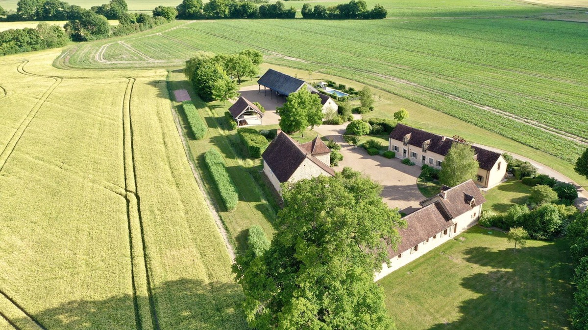 Adon House | Elegant manor house for 18 people with private pool