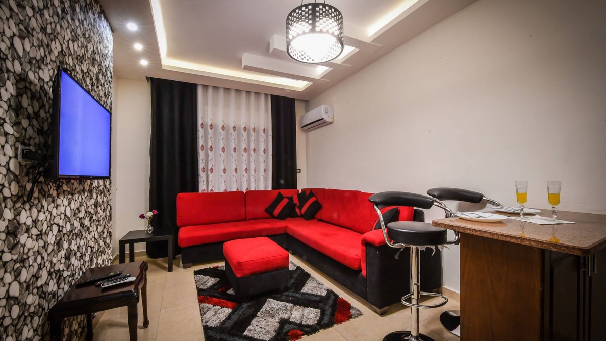 Al Jubeiha Apartment | Elegant Serviced Two Bedrooms Apartment in Amman