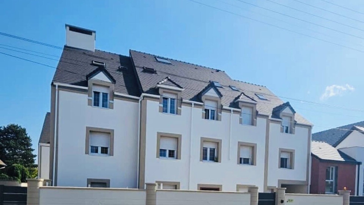 Montmagny Apartment | Elegant studio for 2 - Close to Paris (15 min), CDG Airport, Stade-de-France