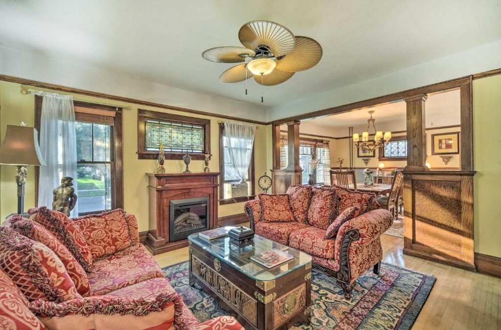 Superior House | Elegant Superior Getaway Less Than 2 Mi to Downtown!
