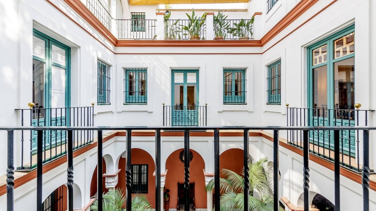 San Bartolome Apartment | Elegant town house for 6 people situated in the best area of Seville