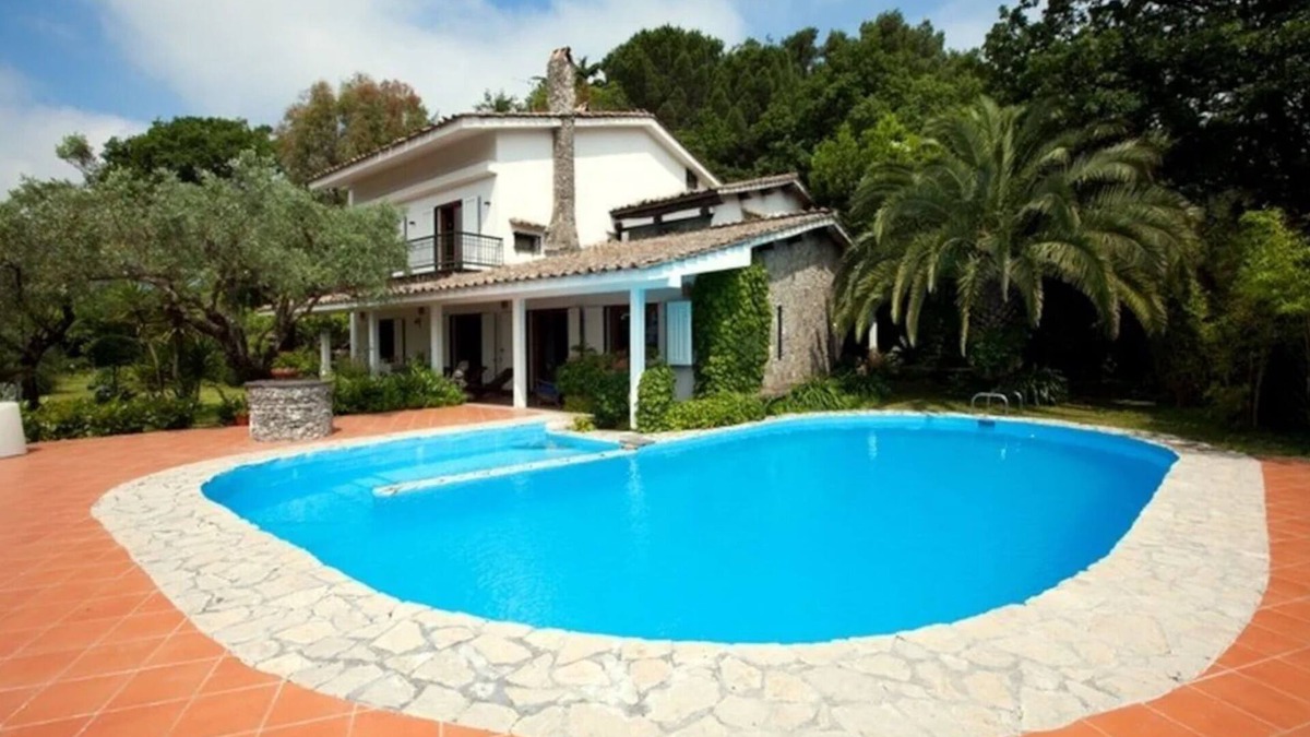 Cava de' Tirreni House | Elegant villa at the gates of the divine Amalfi coast with exlusive pool