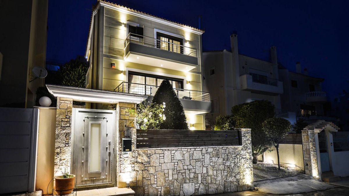 Porto Rafti Villa | Elegant Villa by B&E