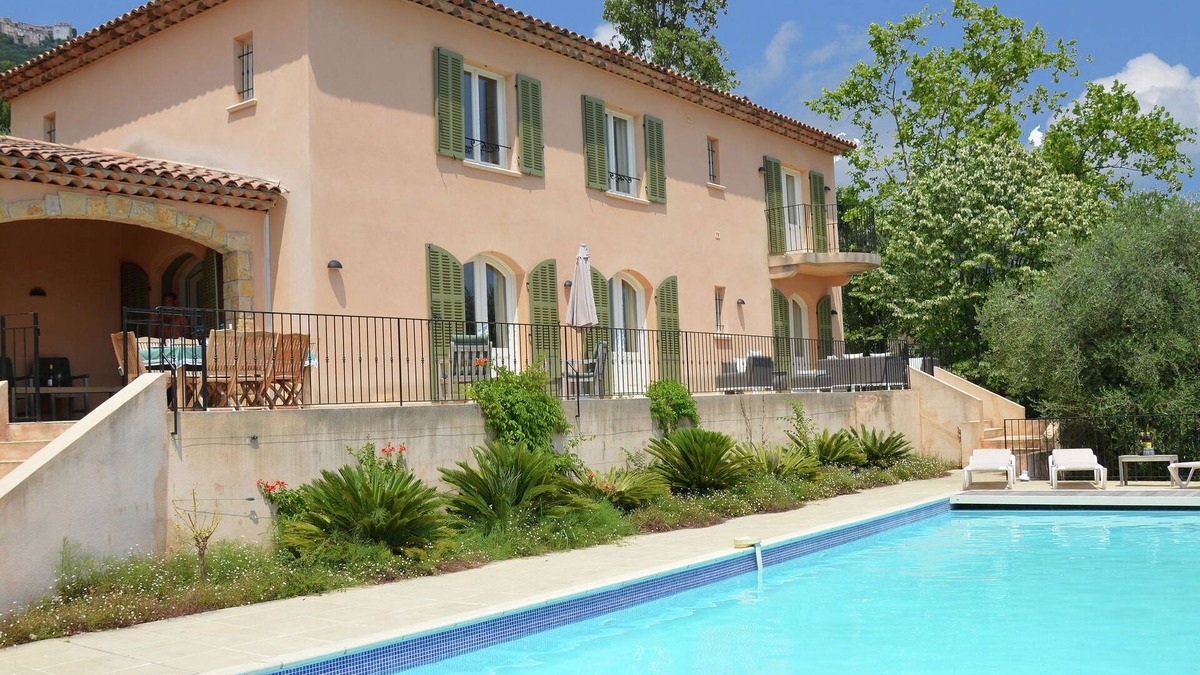 Cabris Villa | Elegant Villa with Pool, Cabris