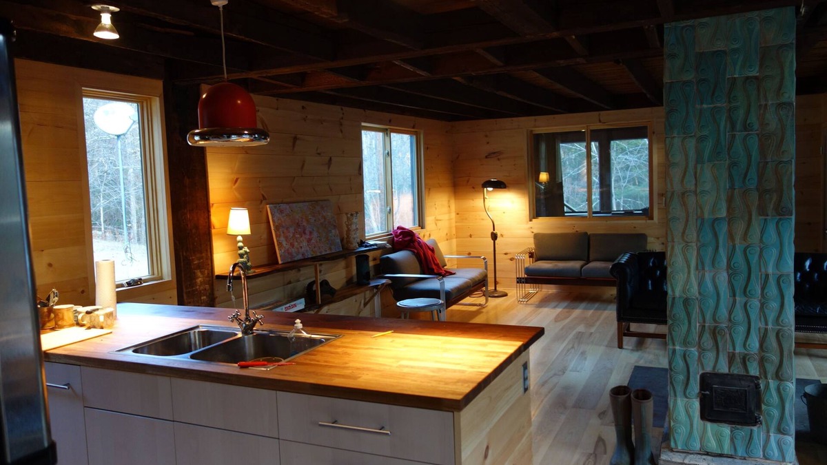 Chesterfield Cabin | Elegant Wilderness Cabin 12 Miles From Northampton