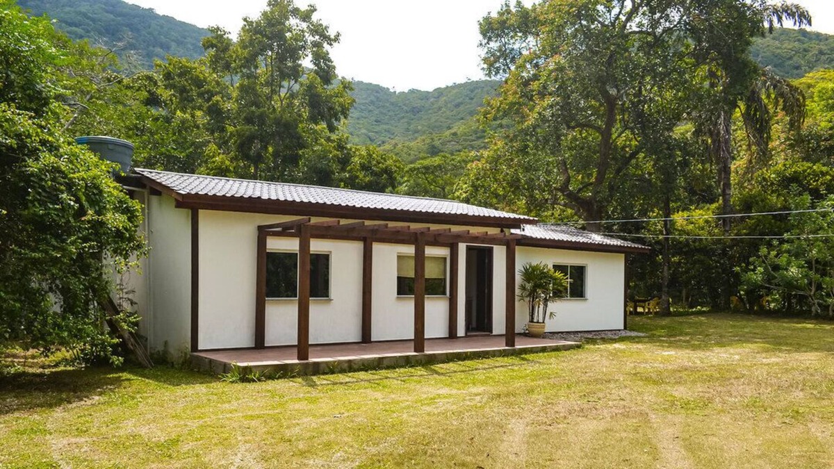 Muquem House | Elegante chácara c churrasqueira em Florianópolis
