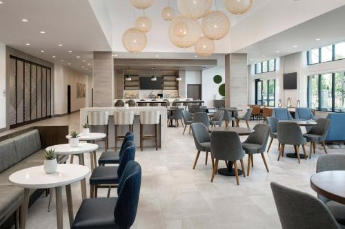Southcenter Hotel | Element Seattle Sea-Tac Airport
