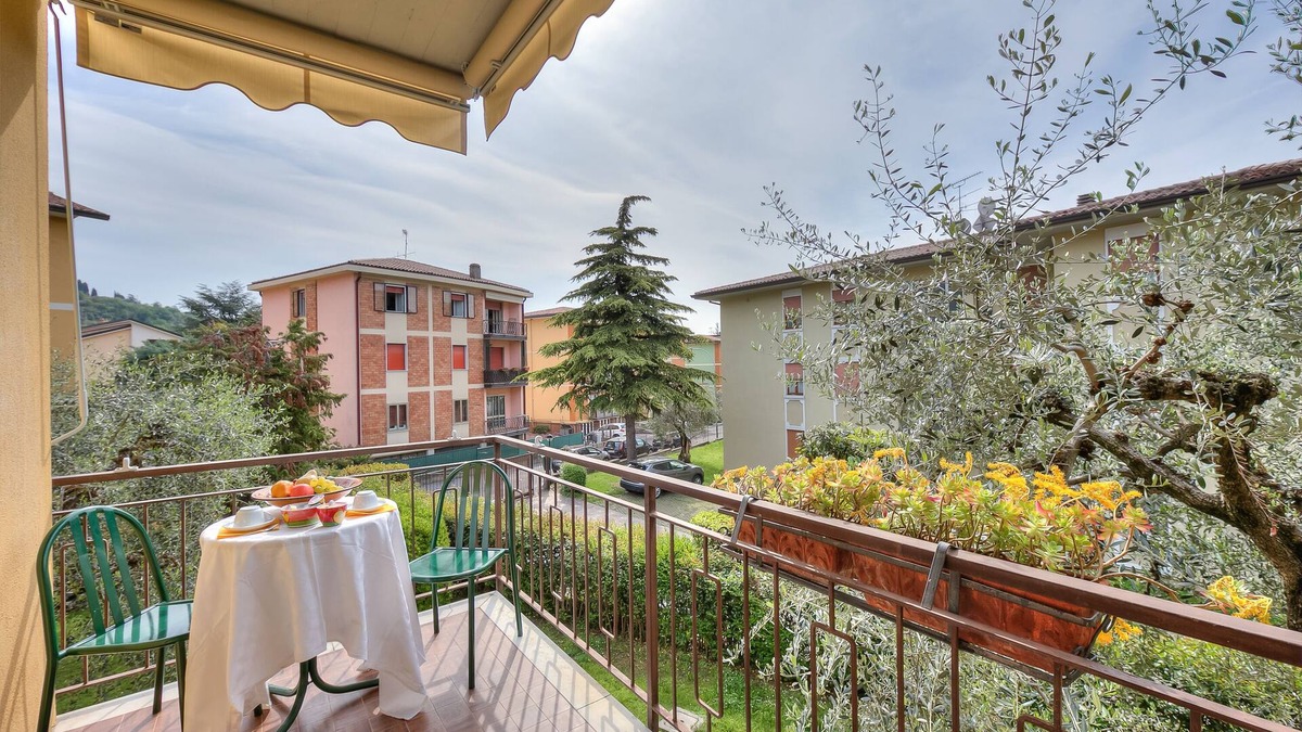 Salo Apartment | Elena Apart-Balcony & parking private, Salò, Italy