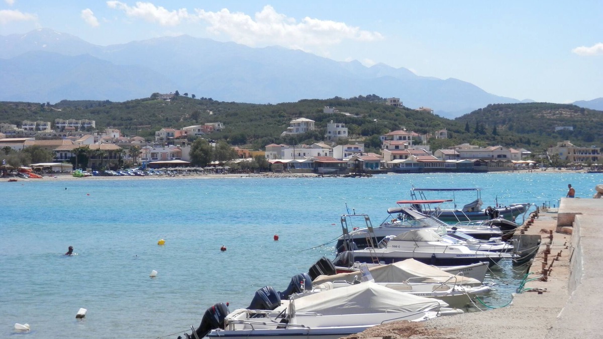 Almyrida House | Elena SeaFront Luxury Apartments