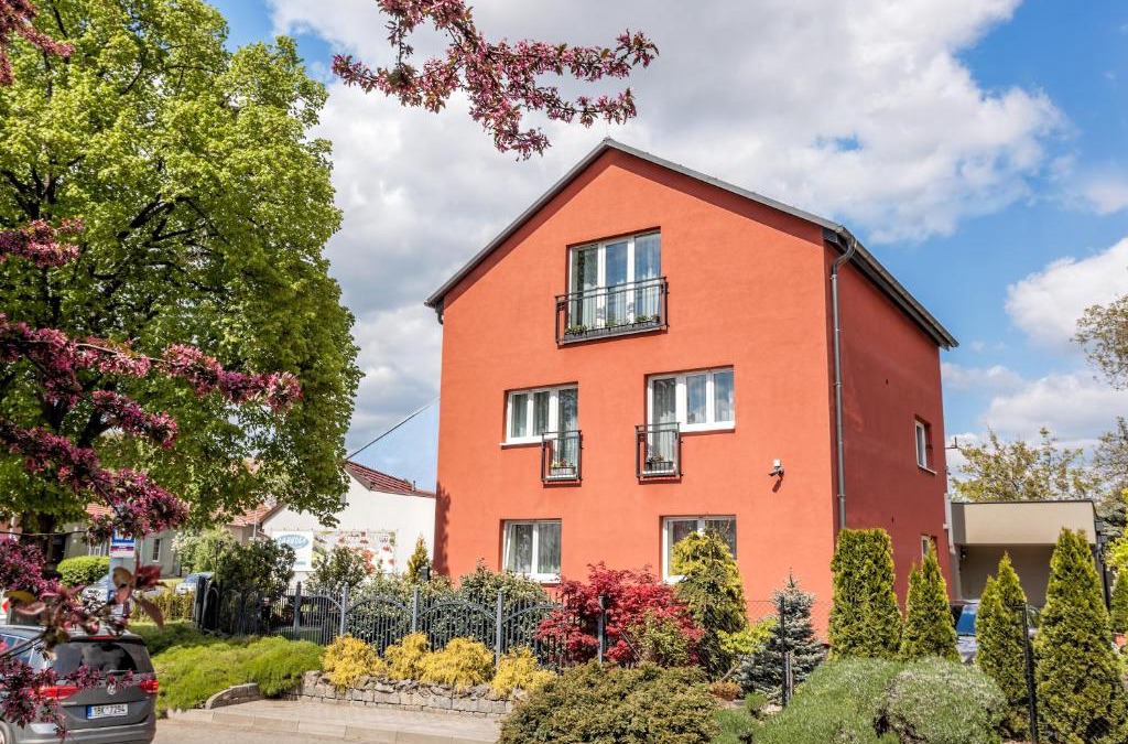 Brno Bed & Breakfast | Elendris - Ubytování u kostela