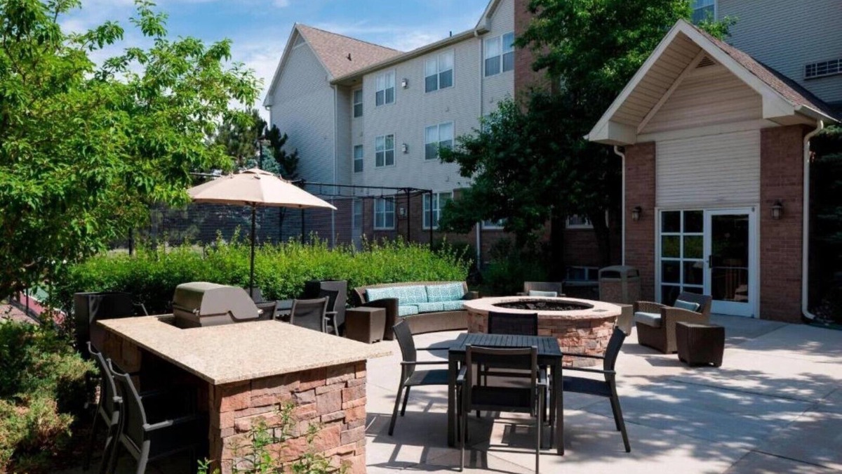 Westridge House | Elevate your experiences at our Highlands Ranch hotel