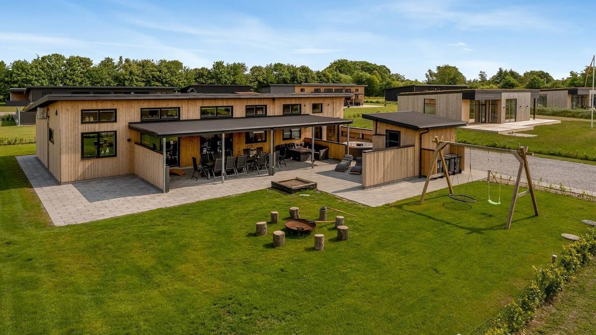 Nørre Hurup House | "Elevus" - from the sea by Interhome