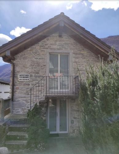 Aurigeno House | Eline sotto ai piazz 12 Casa Elin