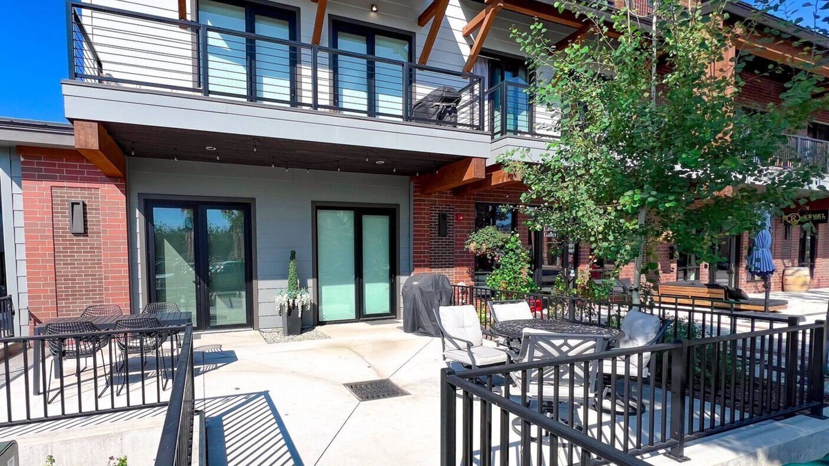 Whitefish Condo | Elite Luxury Whitefish Condo, Great Patio, 2 Bed/2 Bath, Indoor Parking and Private Ski Locker!
