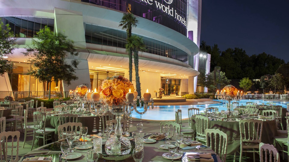 Halkali Hotel | Elite World Grand Istanbul Basın Ekspres