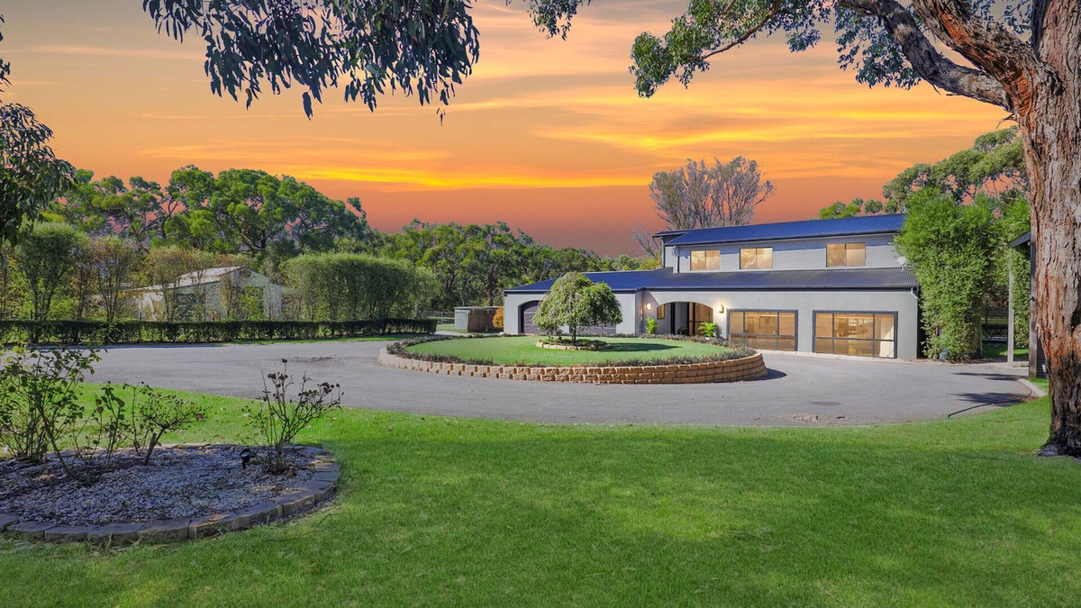 Inverloch House | Elk Estate - Inverloch Family Holiday Resort