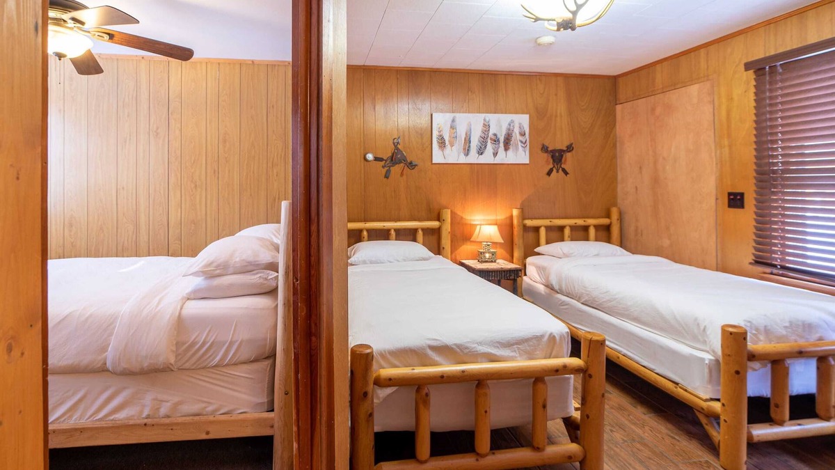 Indian River House | Elk Lodge at the Totem Lodges
